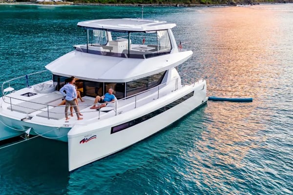 Moorings 464PC/10 Exclusive