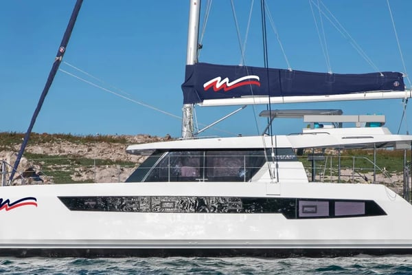 Moorings 4200/3 Exclusive Plus