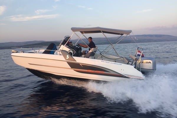 Beneteau Flyer 6 Space Deck