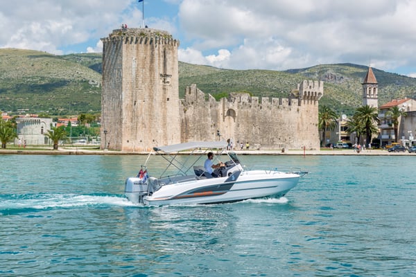 Beneteau Flyer 6 Space Deck