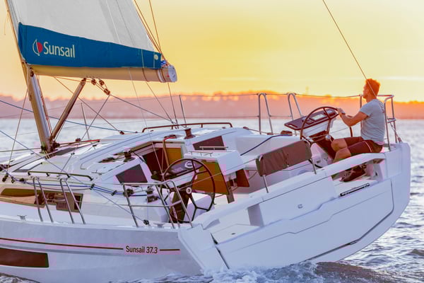 Sunsail 37.3 Premium