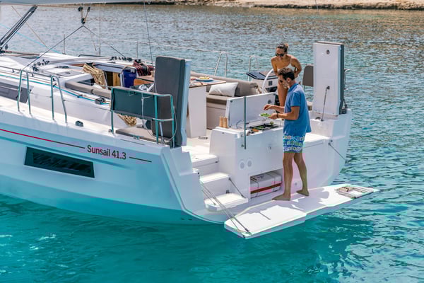 Sunsail 41.3 Premium Plus