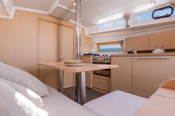 Oceanis 38.1 Classic