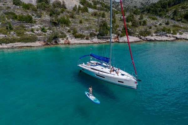 Sunsail 42 Premium