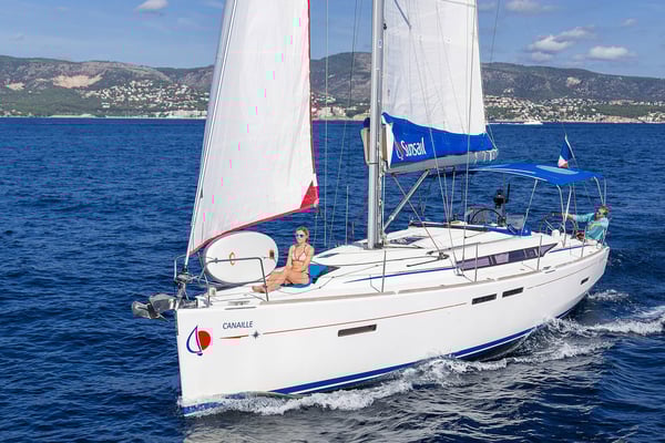 Sunsail 41 Classic