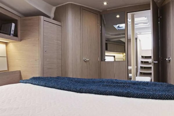 Oceanis 461/3/3 Premium