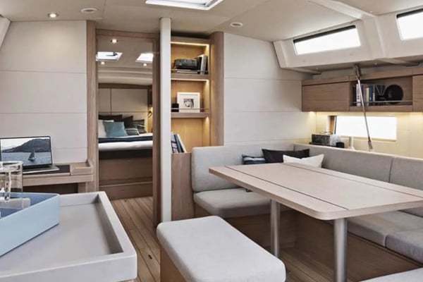 Oceanis 461/3/3 Premium