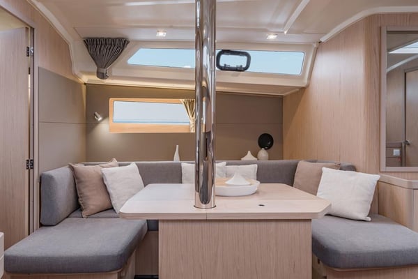 Sunsail 41.1 Classic