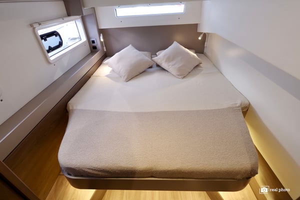 ORSA 1 - A/C, Generator, Water maker