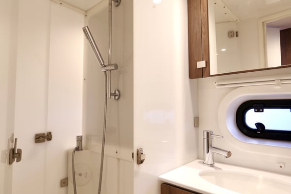 ORSA 1 - A/C, Generator, Water maker