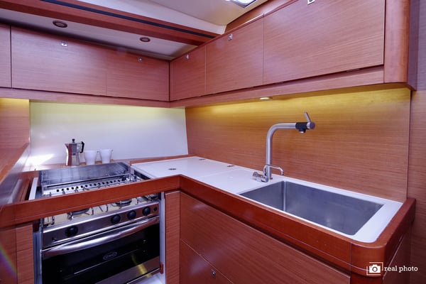 Stella - Water maker, Solar Panel