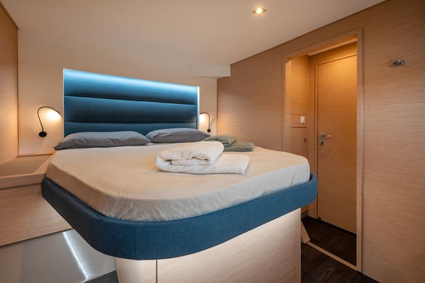 Smeralda - A/C, Generator, Water maker