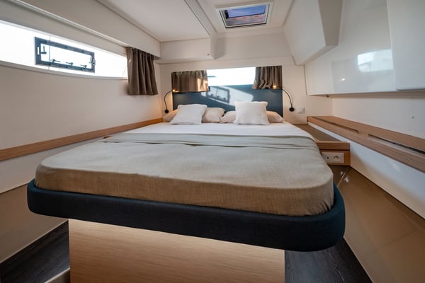 Smeralda - A/C, Generator, Water maker