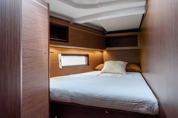 Circe - Water maker, Solar Panel