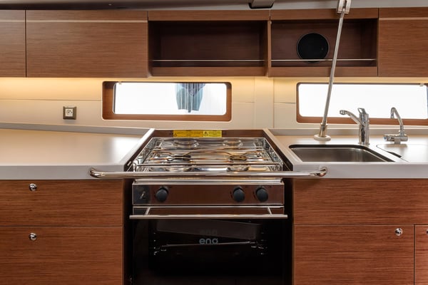 Circe - Water maker, Solar Panel