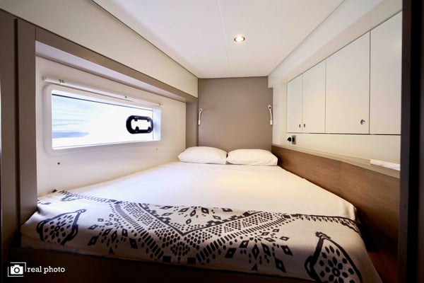 Ferdi - A/C, Generator, Water maker