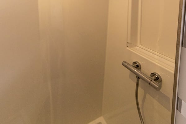 Papa Charlie - A/C, Generator, Water maker