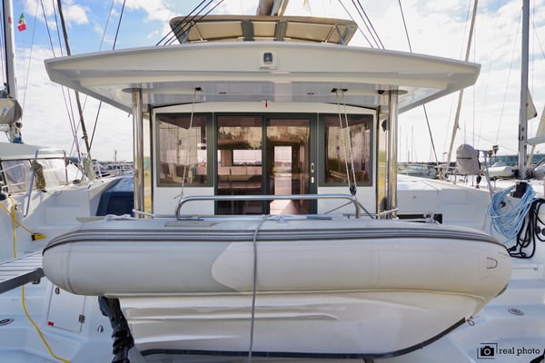 Monia - A/C, Generator, Water maker