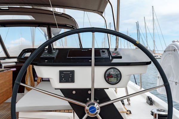 Dione - Water maker, Solar Panel