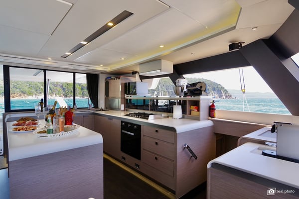 Maurice - Luxury Catamaran, A/C, Generator, Water maker