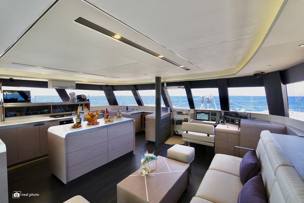 Maurice - Luxury Catamaran, A/C, Generator, Water maker