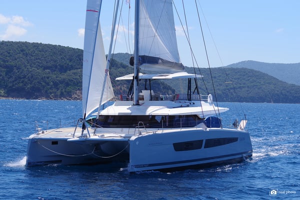 Maurice - Luxury Catamaran, A/C, Generator, Water maker