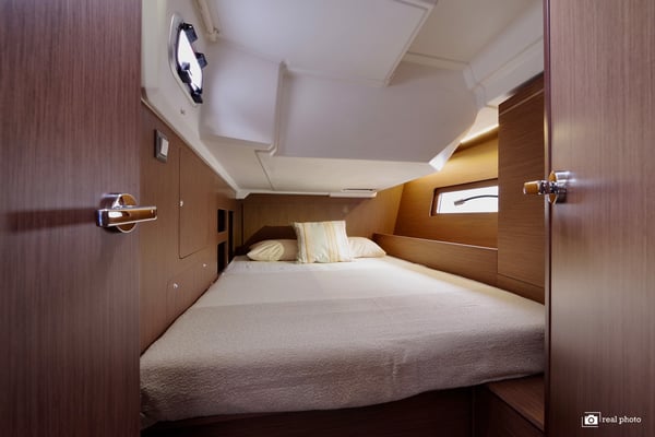 Arianna - Water maker, Solar Panel