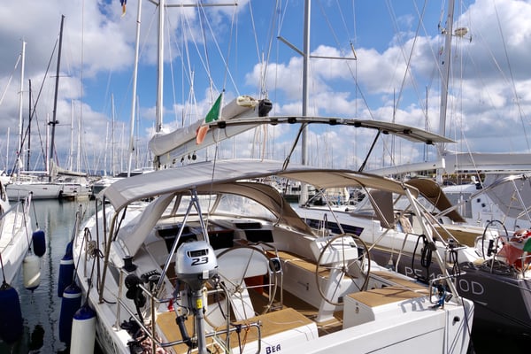 Bea - Water maker, Solar Panel