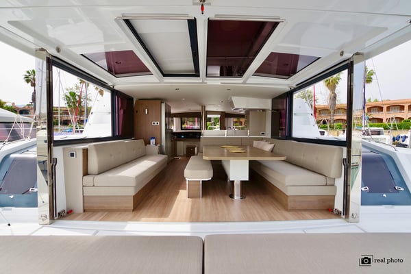 Antigone - A/C, Generator, Water maker