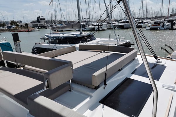 Moderna - A/C, Generator, WM, Solar Panel, BBQ