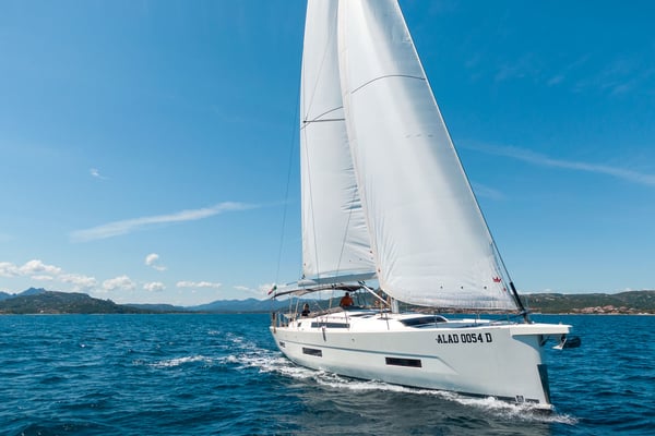 Olimpia - A/C, Generator, Water maker