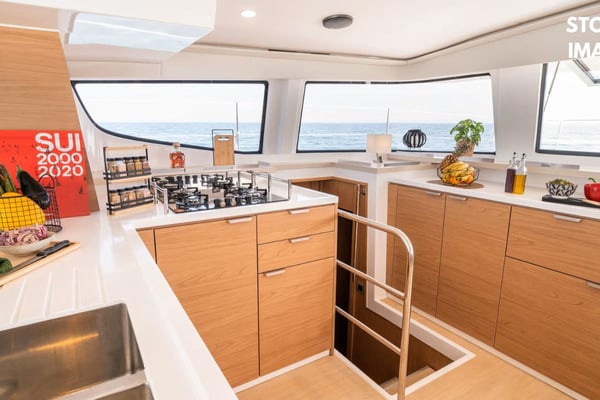 Zen - A/C, Generator, Water maker