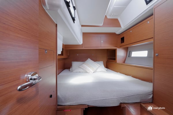 Medea - Water maker, Solar Panel