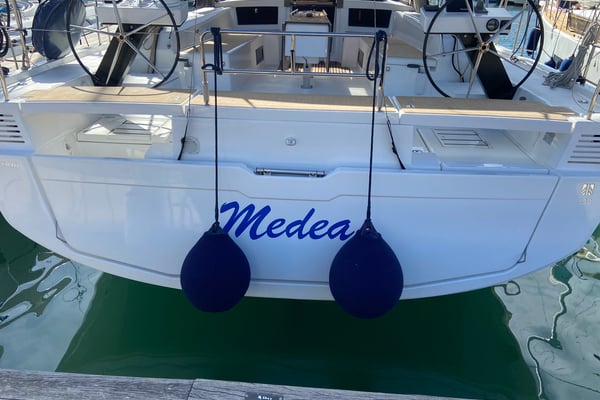 Medea - Water maker, Solar Panel