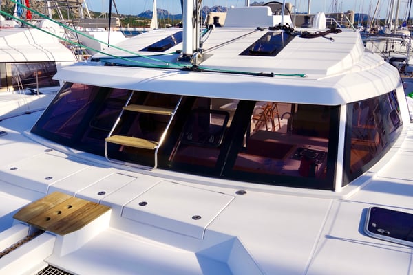 Fiammetta - A/C, Generator, Water maker