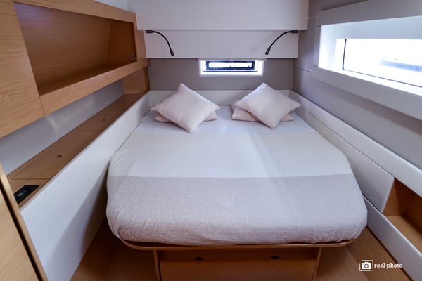 Gelmar - A/C, Generator, Water maker