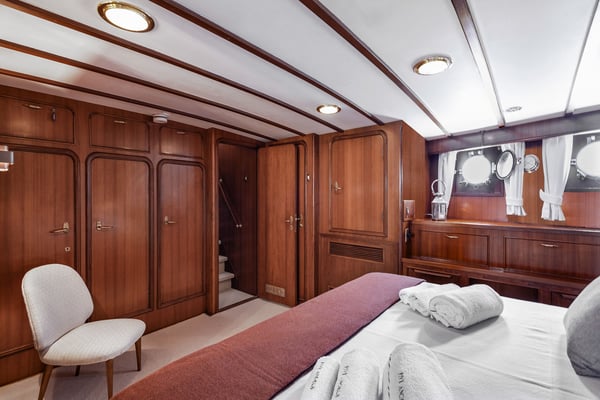 Five Angels - Motor yacht