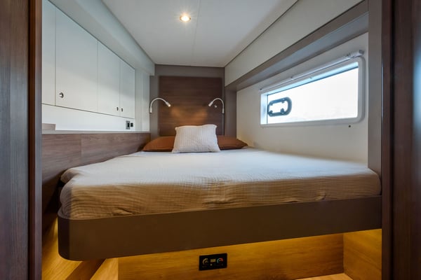 ORSA 5 - A/C, Generator, Water maker