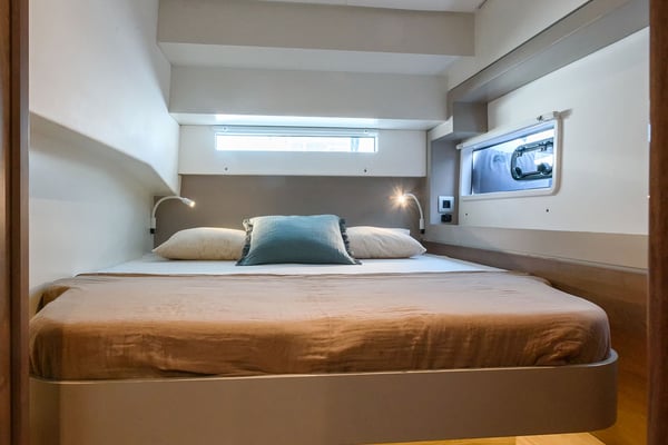 ORSA 5 - A/C, Generator, Water maker