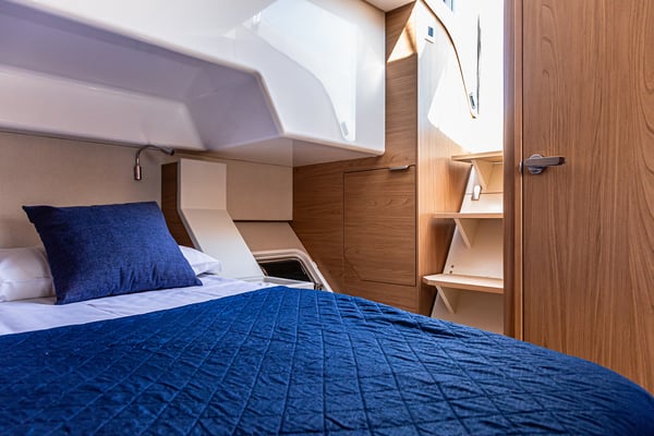 Enea - A/C, Generator, Water maker