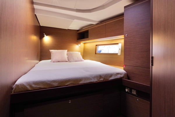 Selinde - Water maker, Solar Panel