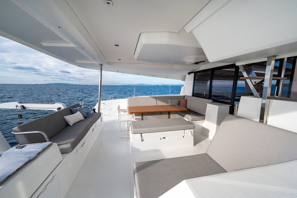 Calypso - A/C, Generator, Water maker