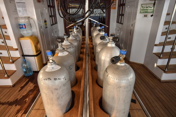 Comfort cabin upper deck 4