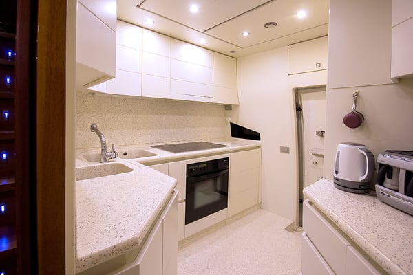 24M Deluxe Maiora Motoryacht