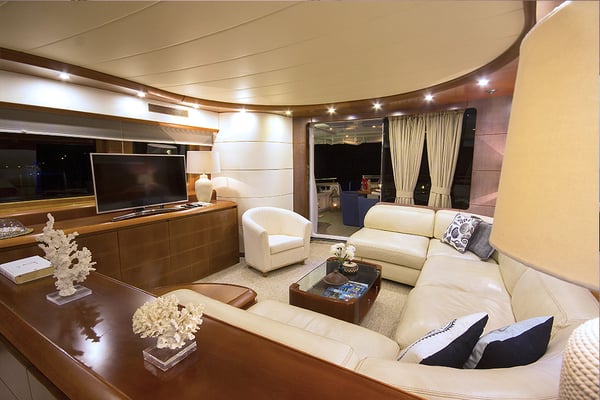 24M Deluxe Maiora Motoryacht