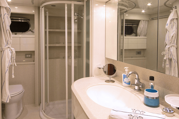 24M Deluxe Maiora Motoryacht