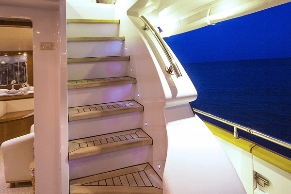 24M Deluxe Maiora Motoryacht