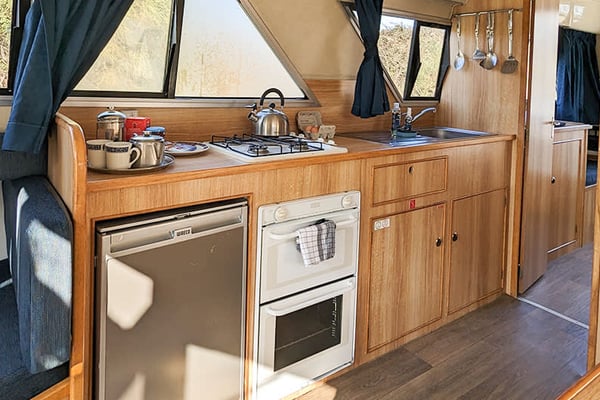 Cirrus B - Budget 14