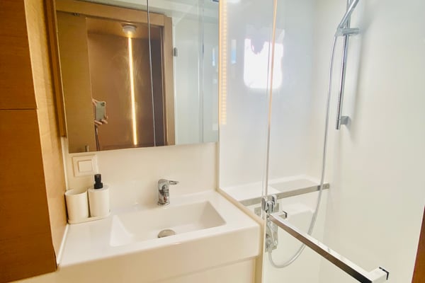 MOANA IBIZA BAREBOAT