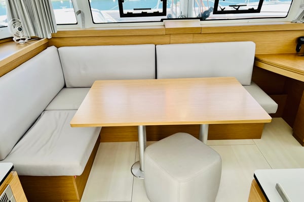 YEMAYA Mallorca BAREBOAT